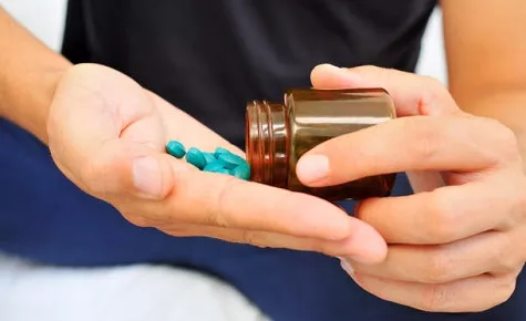 威而鋼怎麼吃效果最好？醫師教你正確使用技巧